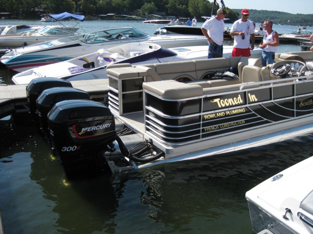 Worlds Fastest Pontoon Boat - Winnipesaukee Forum