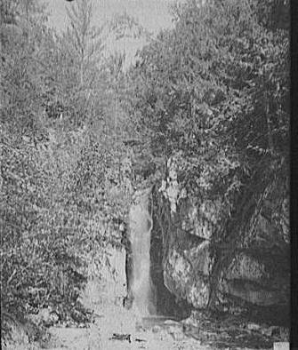 176Falls_of_Song_Ossipee_Mtn_Lake_Winni_1906