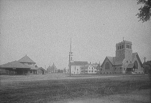 176Railroat_Square_Laconia_1908