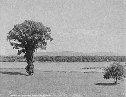 176The_Lake_and_Ossipee_Range_-_Center_Harbor_1906