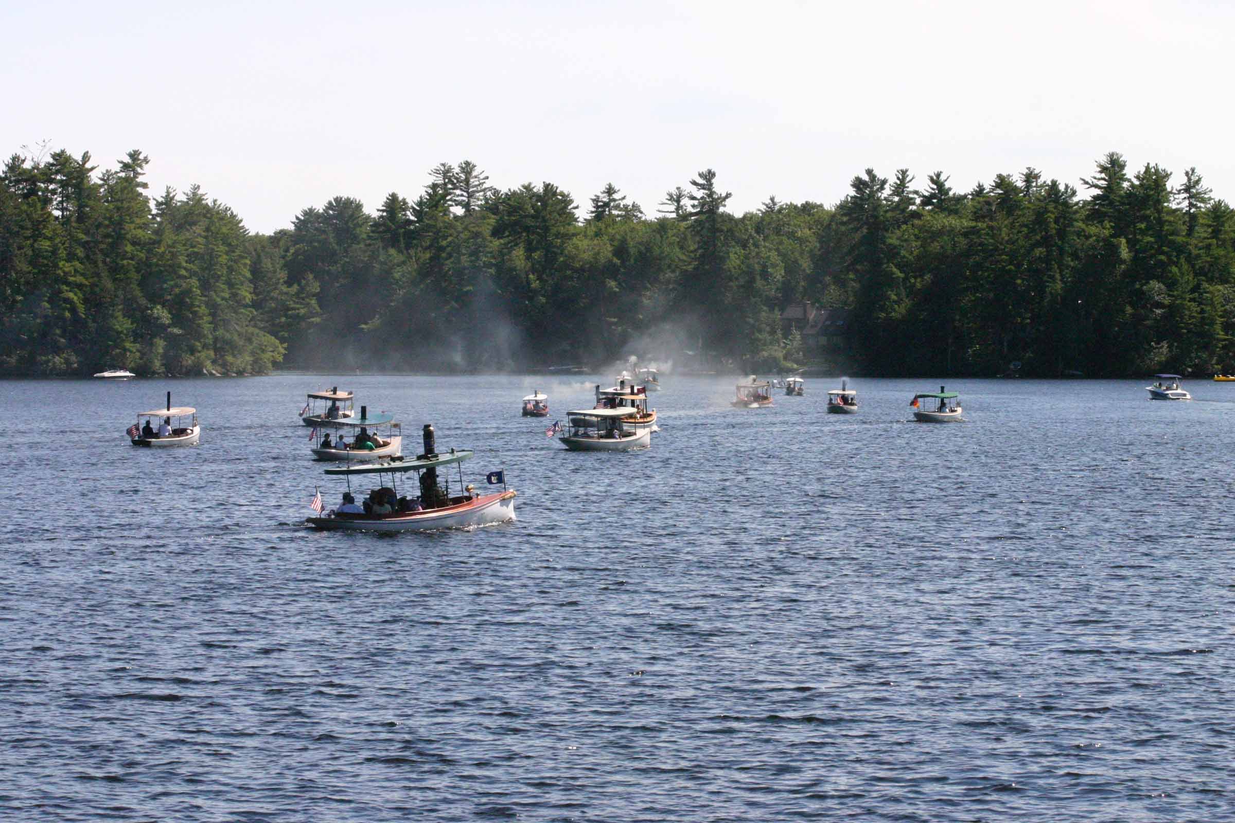 203Steamboats_heading_down_lake_091105