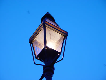 72dirtystreetlamp