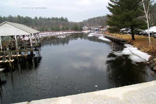ice-out-031006_river