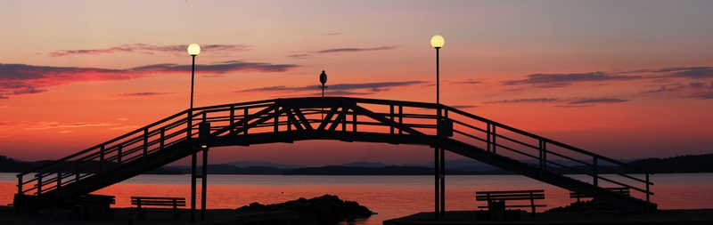 Name:  footbridge_pano_sunset_5-23-16.jpg
Views: 1256
Size:  137.5 KB