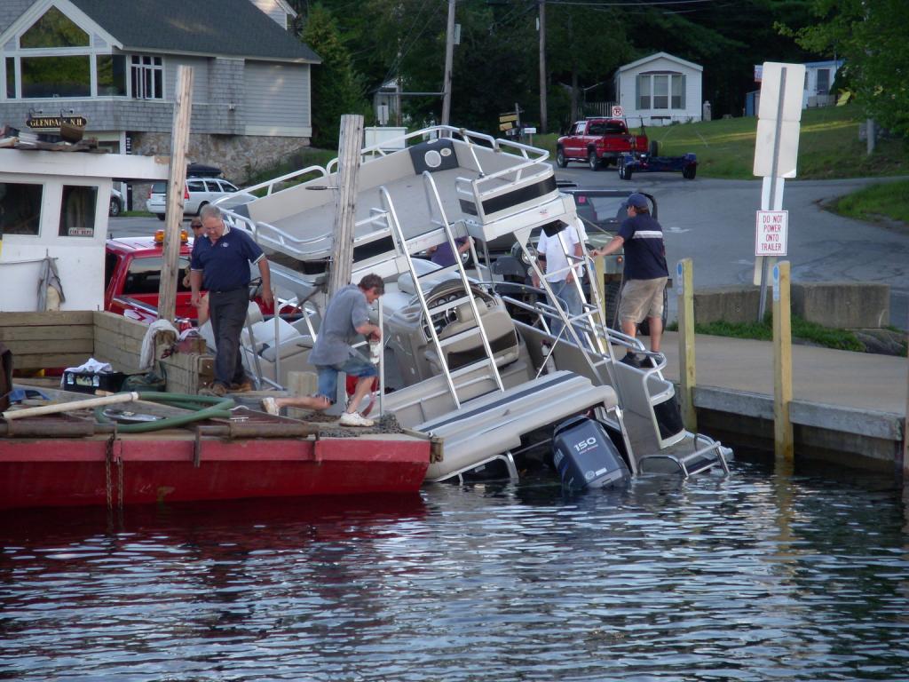 Sunk Pontoon Boat Winnipesaukee Forum