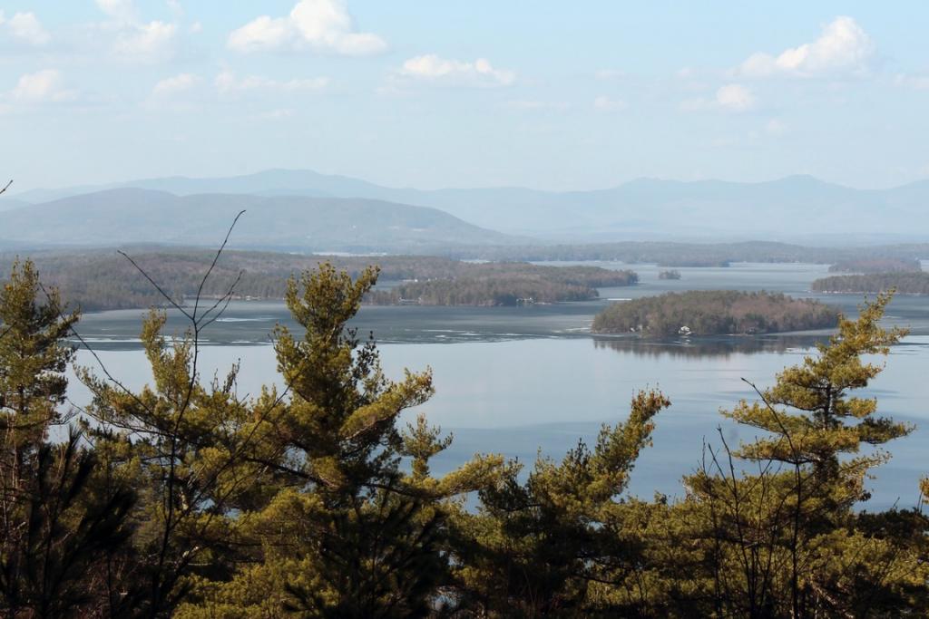 Name:  Lake View Trail Locke Hill, Gilford, NH.jpg
Views: 2906
Size:  90.1 KB