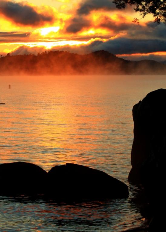 Name:  sunrise_10-8-12_4-qpr.jpg
Views: 514
Size:  51.5 KB