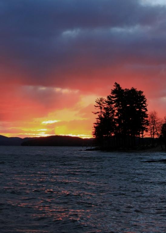 Name:  sunrise_11-25-12_1-qpr.jpg
Views: 508
Size:  43.5 KB
