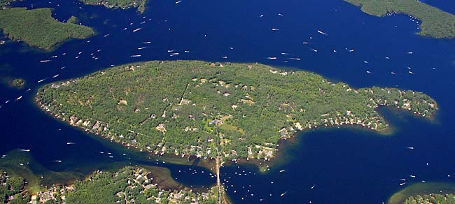 Name:  Boat Traffic nr Gov Isl.jpg
Views: 1925
Size:  37.0 KB