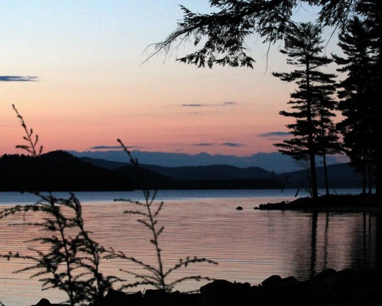 Name:  just_before_sunrise_4-11-12_winnipesaukee.jpg
Views: 513
Size:  62.2 KB