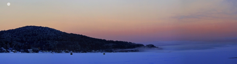 Name:  foggy_morning_winnipesaukee_1-29-13-qpr.jpg
Views: 883
Size:  113.8 KB