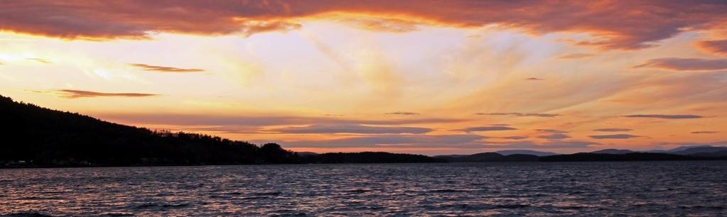 Name:  winnipesaukee_sunset_pano_4-3-12_3-qpr.jpg
Views: 938
Size:  40.0 KB