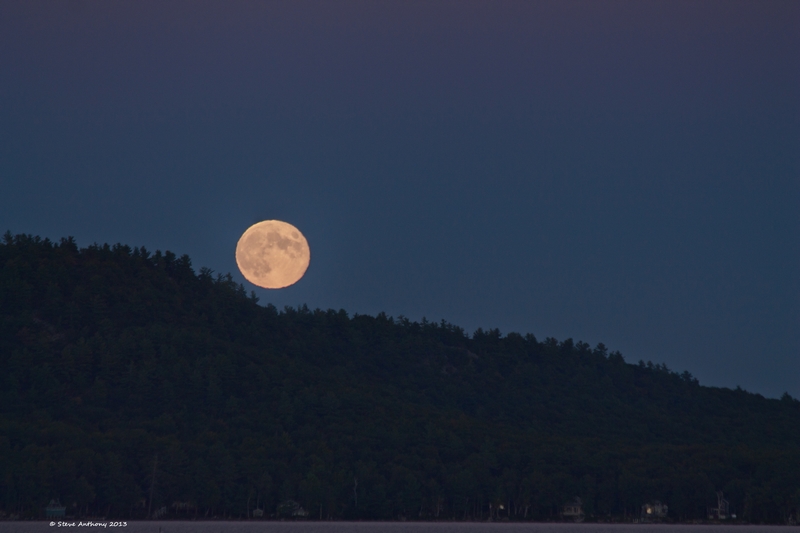 Name:  Full Moon over rattlesnake closeup.jpg
Views: 873
Size:  190.6 KB