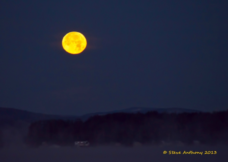 Name:  full_moon_set_12-17-13_sig.jpg
Views: 554
Size:  146.8 KB